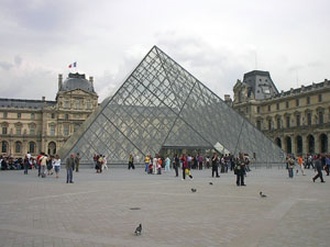 Click here to view more honeymoon pictures